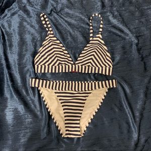 Blue & white striped bikini!